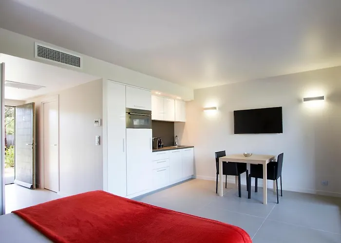 Costa Nera Porto-Vecchio (Corsica)